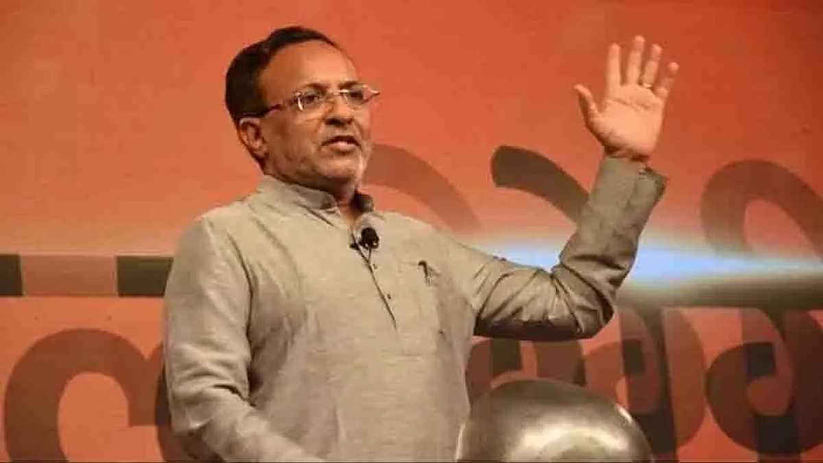 इस्तीफा देने के बाद कांग्रेस और राहुल गांधी पर बरसे अर्जुन मोढवाडिया इस्तीफा देने के बाद कांग्रेस और राहुल गांधी पर बरसे अर्जुन मोढवाडिया